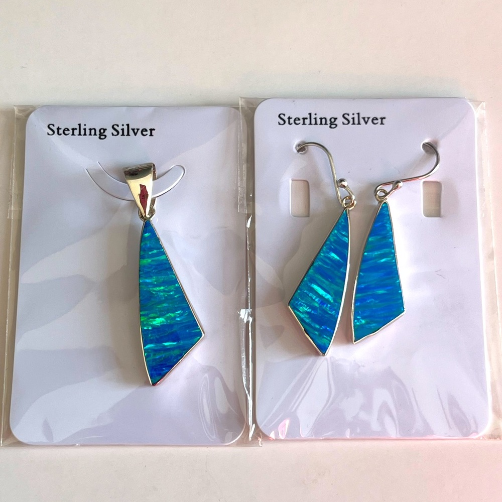 Vintage opal pendant and earrings sterling silver